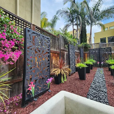 Somerset Hotel-2