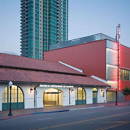 Somerset Hotel-3